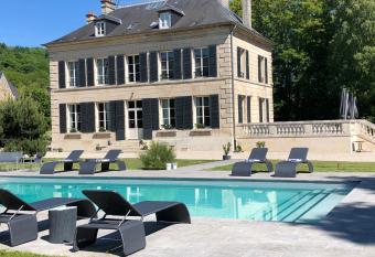 Le Baptist  re - Adults only has Balcony rooms