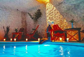 Mayan Majesty Boutique Hotel has Balcony rooms