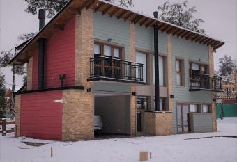 Altos del Bonito has Balcony rooms