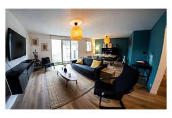 Cosy appart 80m2 hyper centre/vieux Lille has Balcony rooms