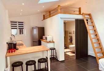 Maison ind  pendante au calme dans un cadre bucolique Strasbourg Europa Park 1    6 personnes has Balcony rooms