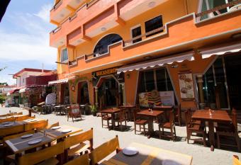 Hotel Bucaneros Isla Mujeres has Balcony rooms