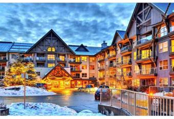 The Aspens has Balcony rooms