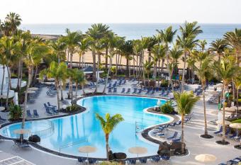 Hipotels La Geria has Balcony rooms