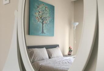 Cozy and Quiet mini City Apartment has Balcony rooms