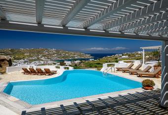 9 Muses Villas Mykonos has Balcony rooms