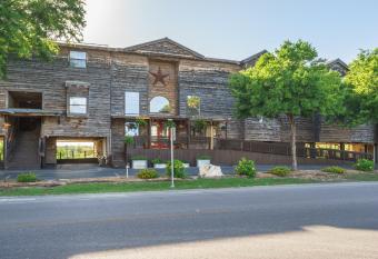 Gruene River Inn has Balcony rooms