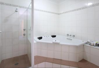 Econo Lodge Gateway Tamworth has Balcony rooms