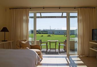 Brackenridge Country Retreat & Spa has Balcony rooms