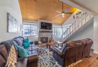 #276 - Fully Remodeled Condo Top to Bottom Walk to Gondola & Village has Balcony rooms