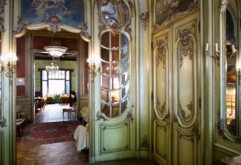 Hotel Rubenshof allows 18 year olds to book a room