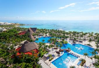 Barcel   Maya Tropical - All Inclusive has Balcony rooms