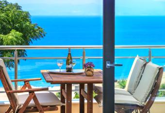 Aphrodite of Thassos has Balcony rooms