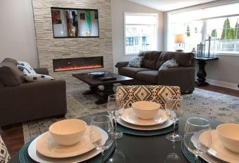 Ehmann House has Balcony rooms