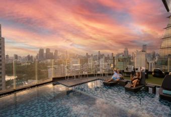 The Continent Hotel Sukhumvit - Asok BTS Bangkok by Compass Hospitality allows 18 year olds to book a room