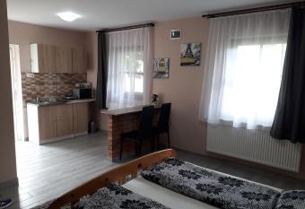 Aquatherma Apartman has Balcony rooms