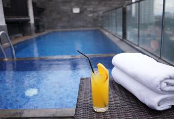 Liberta Hotel Kemang allows 18 year olds to book a room