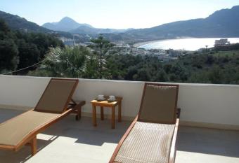 Olive Grove has Balcony rooms