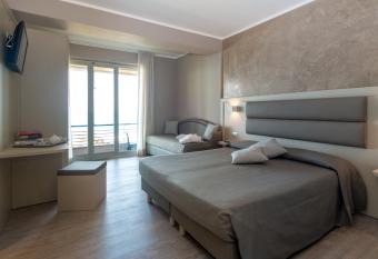 Hotel 4 Venti spa & wellness allows 18 year olds to book a room