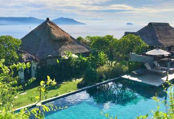 Bloo Lagoon Village has Balcony rooms