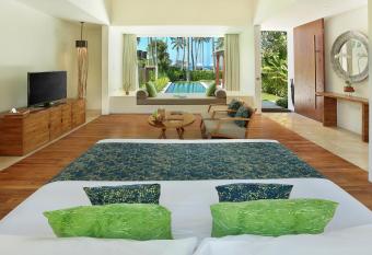 Candi Beach Resort & Spa has Balcony rooms