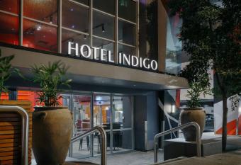 Hotel Indigo Brisbane City Centre, an IHG Hotel has Balcony rooms