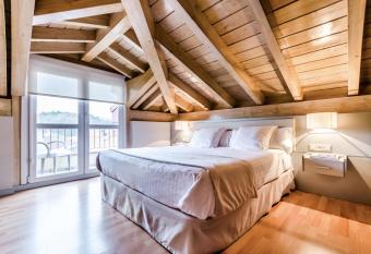 Hotel Nagusi allows 18 year olds to book a room