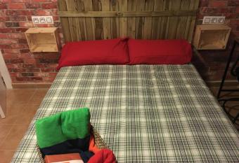 Room in a shared apartment touching the border :) has Balcony rooms