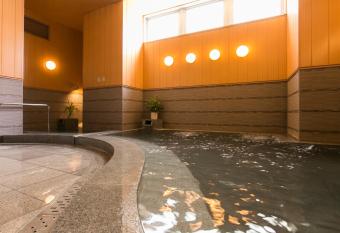 Nishitetsu Inn Kokura has Smoking rooms