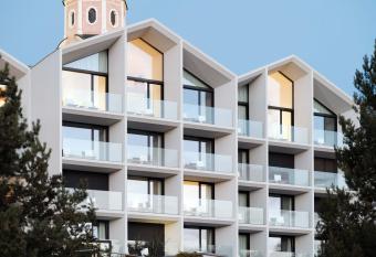 Schgaguler Hotel has Balcony rooms