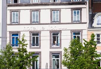 The Originals Boutique, H  tel Le Lion, Clermont-Ferrand has Balcony rooms