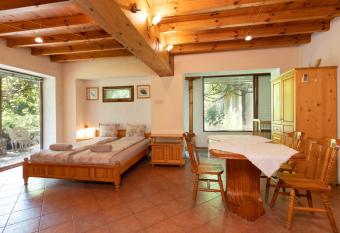 Eco Hotel Imenieto has Balcony rooms