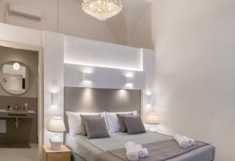 ReLuxe Private Wellness allows 18 year olds to book a room