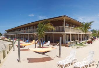 Oceanic Motel has Balcony rooms