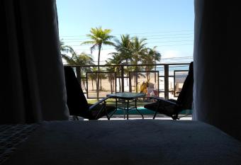 Santa Helena Pousada allows 18 year olds to book a room