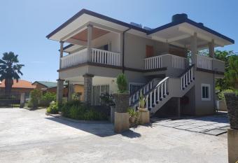 Chez Coco allows 18 year olds to book a room