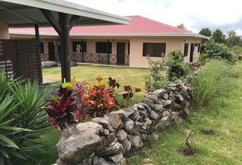 Pacand   Apartamentos has Balcony rooms