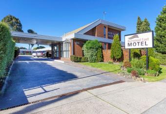 Burwood East Motel allows 18 year olds to book a room