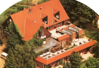 Hotel Restaurant Landluft allows 18 year olds to book a room