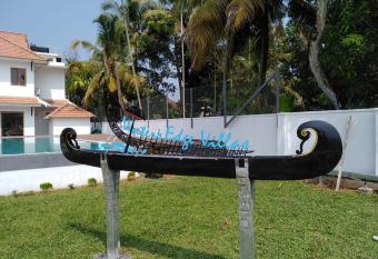 Water s Edge Villas has Balcony rooms