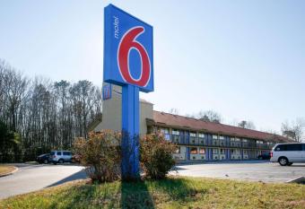 Motel 6-Richmond, VA - Midlothian Turnpike has Smoking rooms