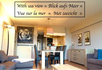 Residentie Mariposa allows 18 year olds to book a room