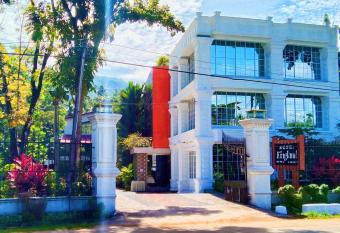 Hotel Kingland allows 18 year olds to book a room