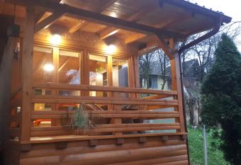 Obiteljski Apartman Borovi has Balcony rooms