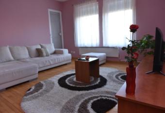 Promenada apartmani has Balcony rooms