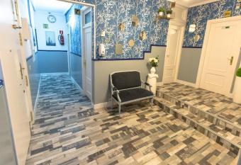 Fuencarral Adeco allows 18 year olds to book a room