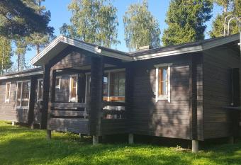 Riihivuori Cottages has Balcony rooms