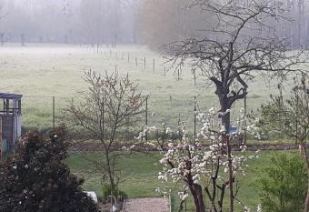 BEDLOIRE has Balcony rooms