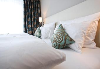 Hotel Palatina  has Balcony rooms