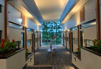 Room Motels Gympie allows 18 year olds to book a room